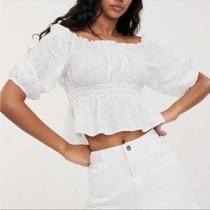 Zara ballon sleeve puff crop top